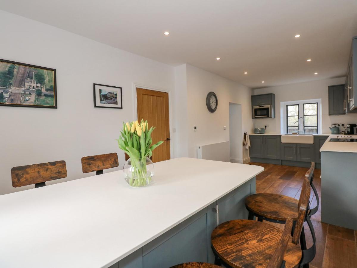 Kylemore Railway Cottage Stamford Esterno foto